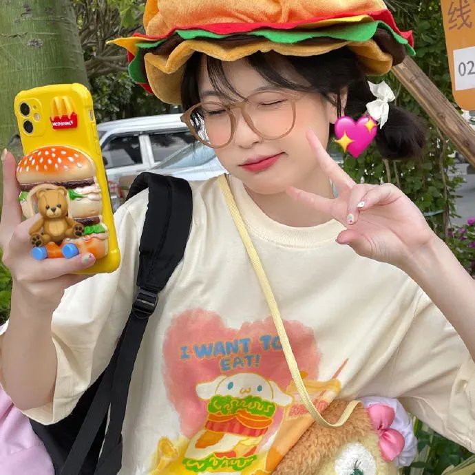 暗红